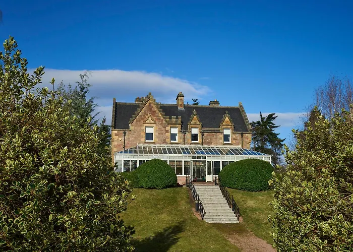 Inverness Lochardil House, By Highland Coast s