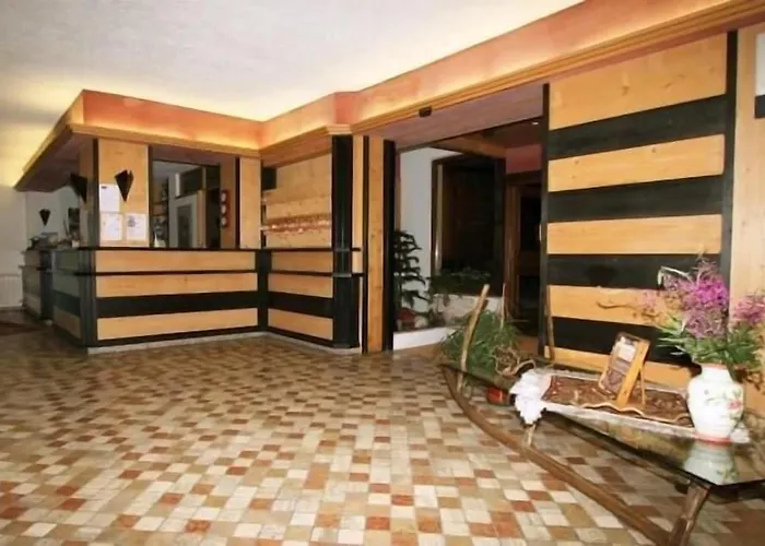  Villa Rosa