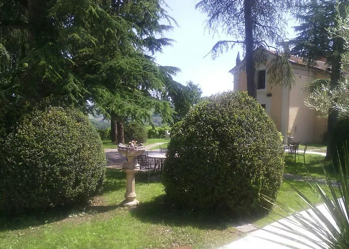 Villa Montrona RR