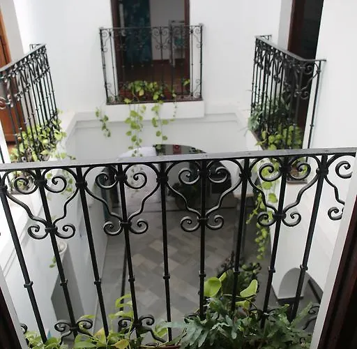 Hotel vicino al College: Wake Up In Tarifa Hostel & Restaurant Lounge