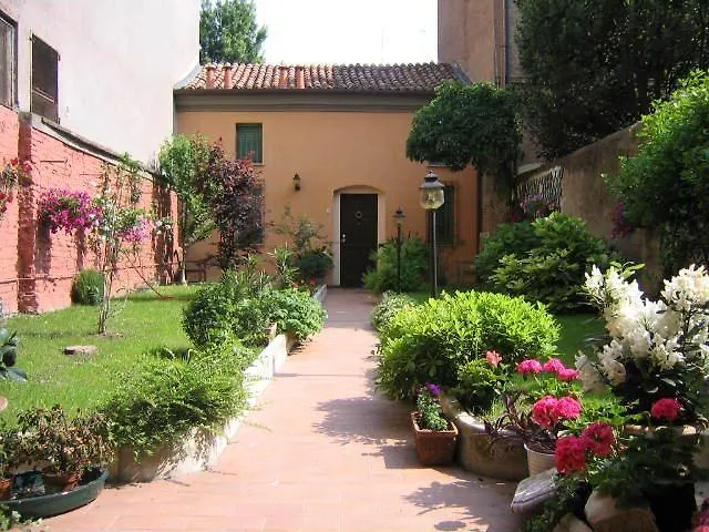 Resort: Il Giardino Fiorito