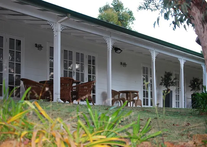 Llewellin'S Guest House