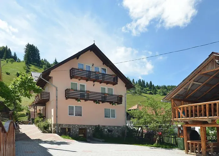 Vila Moecel