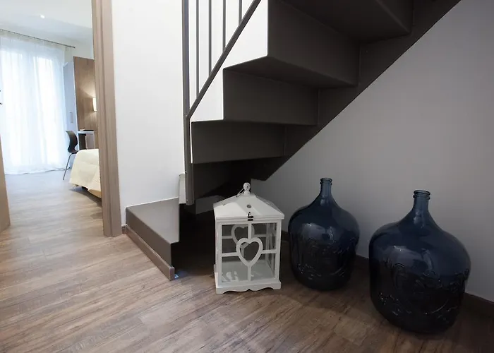 Magnifica Luxury Suites