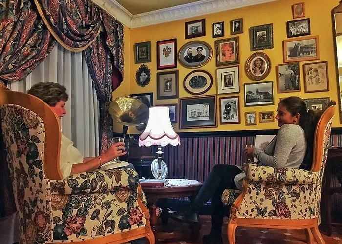 A Pilgrims Rest Guest House In Graskop
