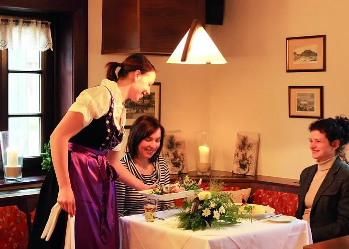 Hotel Goldener Hirsch
