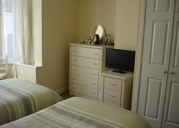 Summerfield Guest House