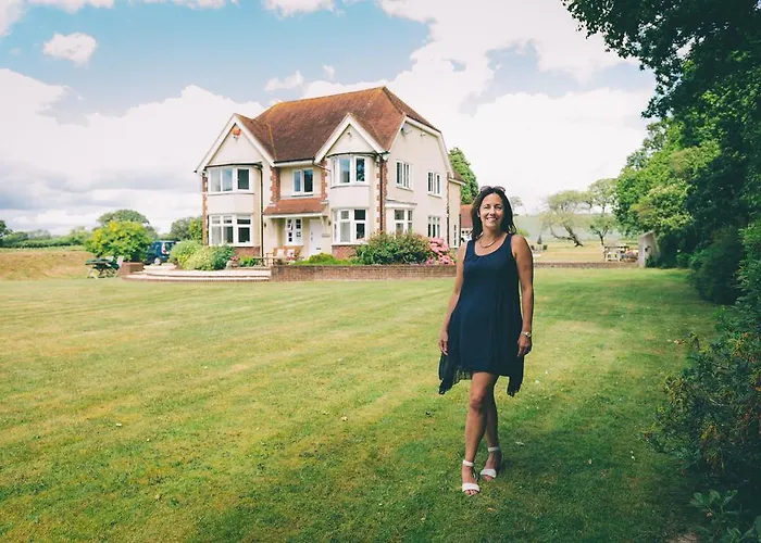 Leyland Country House
