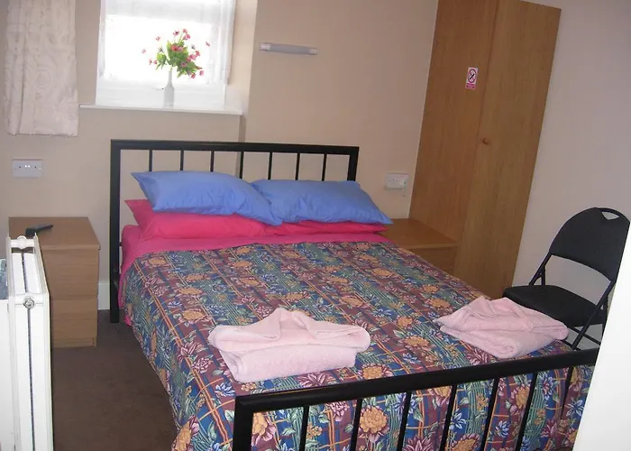 Longfield Guest House
