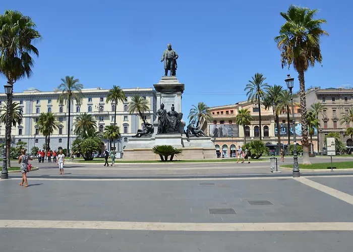 Piazza Cavour