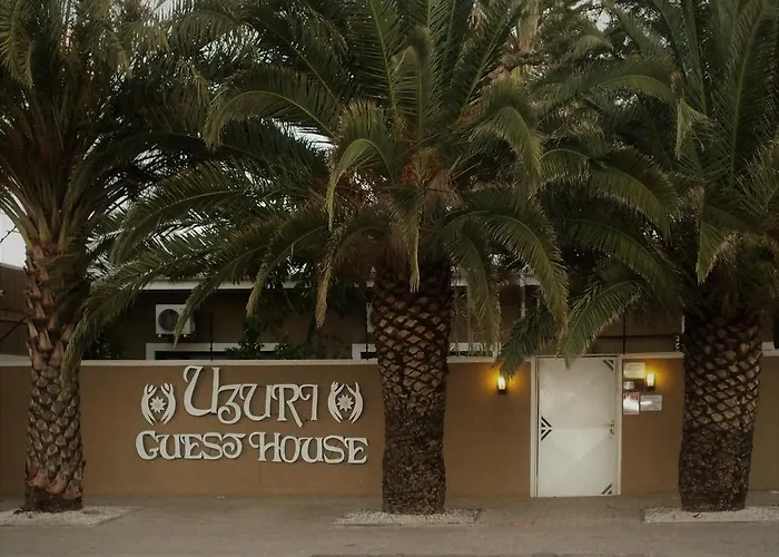 Uzuri Guesthouse Cc