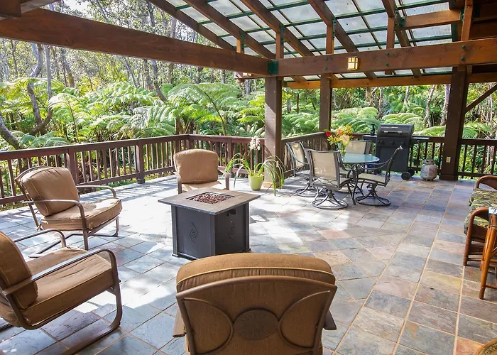 Hale Mauna Loa Upper Level With Shared Hot Tub