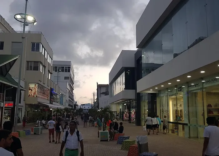 B&B: Olas Del Caribe