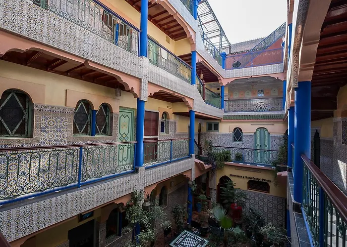 Hotel Central Palace