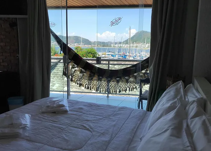 Porto Charitas Sailing Guest House