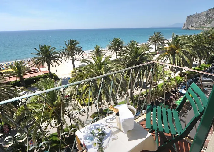 Hotel sulla spiaggia: Hotel Gambone