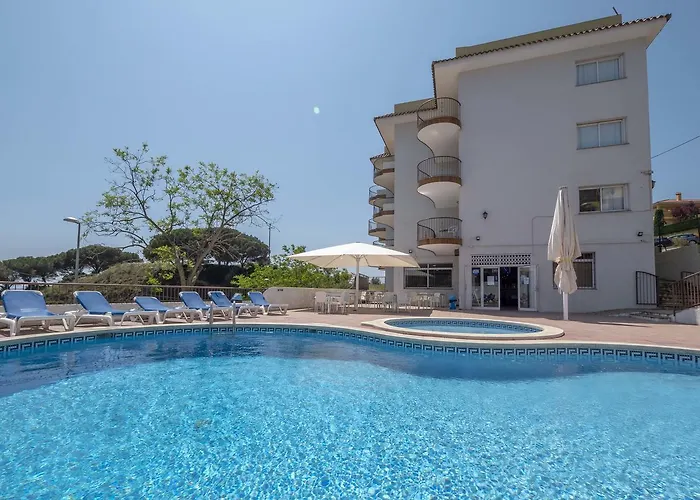 Alquiler de vacaciones: Apartamentos AR Muntanya Mar