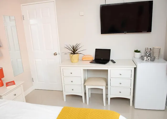 Pinehill Rooms