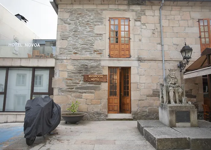 Hotel with view: Hotel Novoa