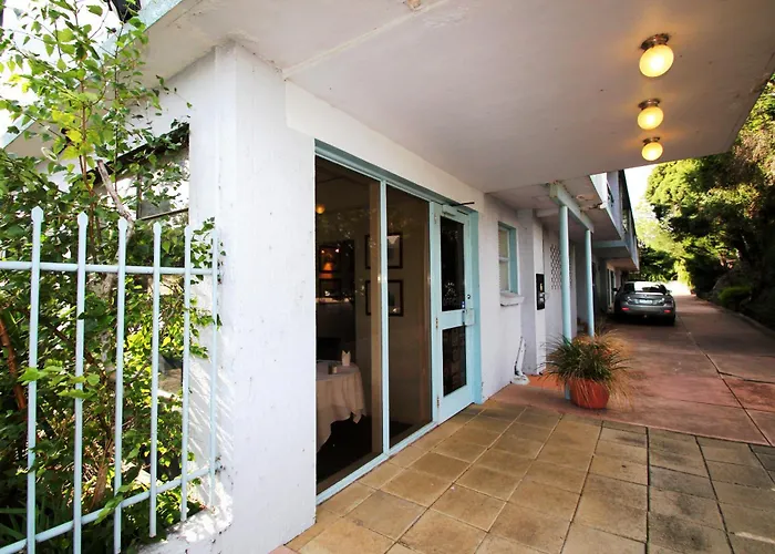 Beaumaris Bay Motel