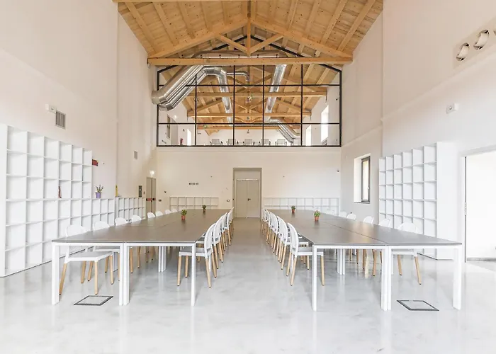 Pet Friendly hotel: Camplus Palermo Normanni - Casa Per Ferie