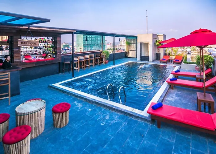 Diamond Palace Resort & Sky Bar