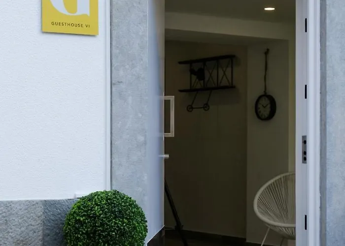 4U Lisbon VI Guesthouse Airport