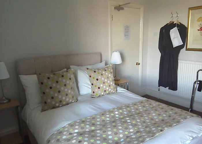 South Lodge Guest House
