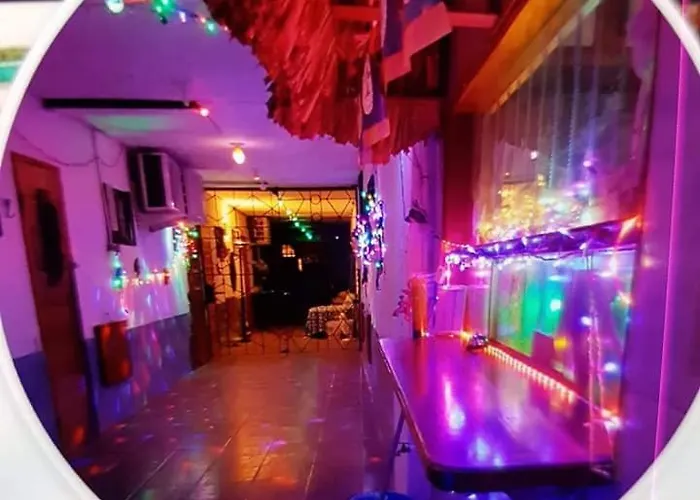 Bachelor Inn Hotel