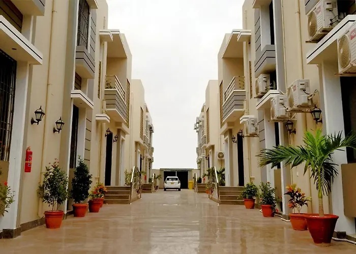 Zifan & Suites