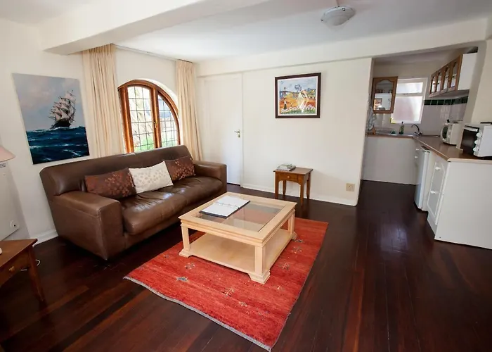 Brenwin Guest House