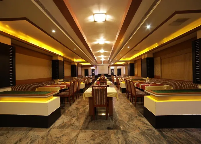 Self catering: Hotel Green Palace