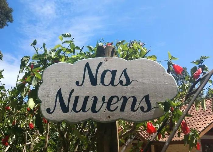 Nas Nuvens Hospedaria