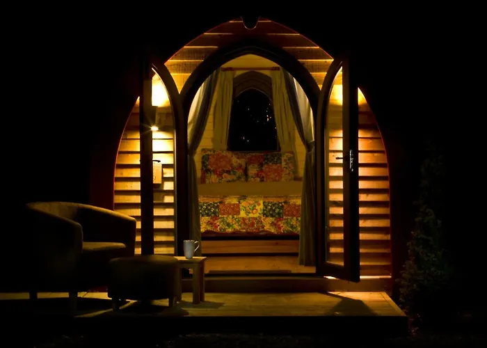Glamping - Holiday & Cycle Stop