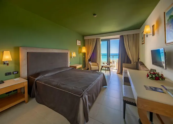 Cefalu Sea Palace