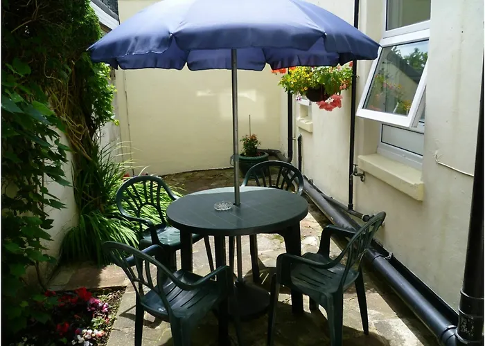 Sandy Bay Guest House