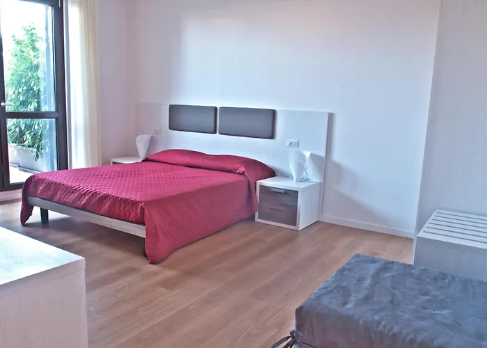 Four Rooms Guesthouse