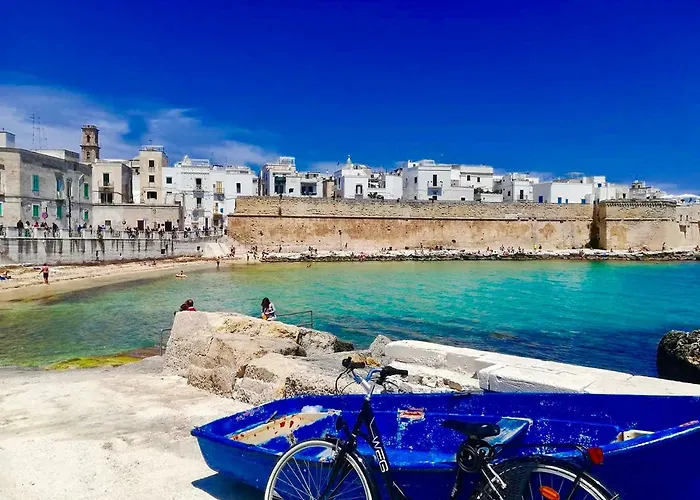 Hotel sulla spiaggia: Cala Portavecchia