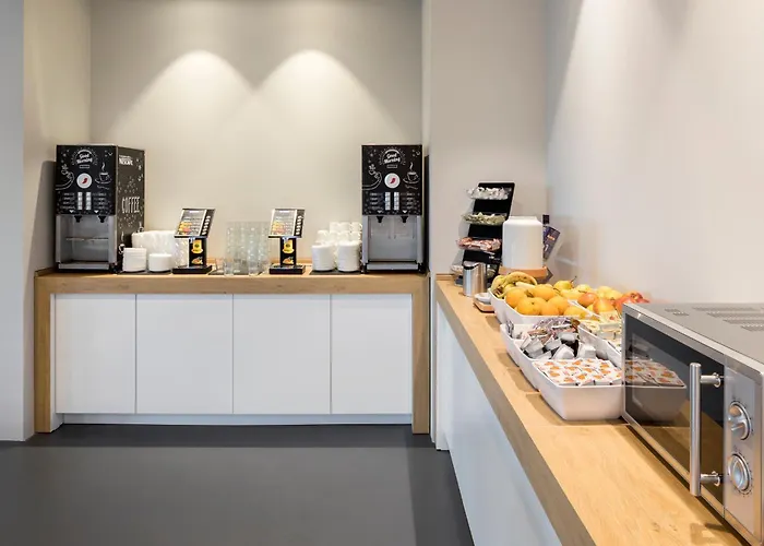 Pet Friendly hotel: A&O Hostel Venezia Mestre