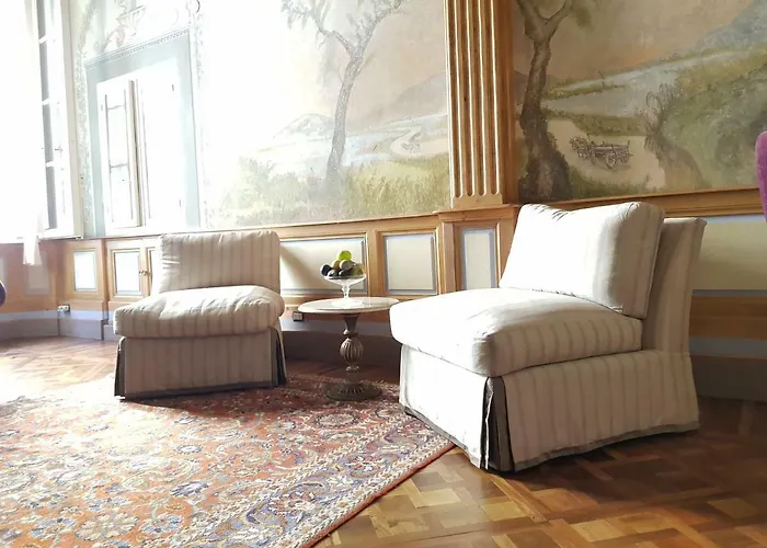 Apartment: Luxury Apartment