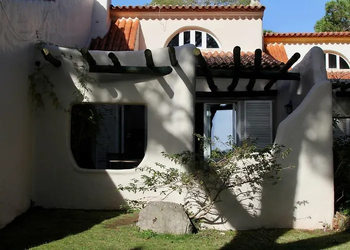 Vila: Authentic & Tranquil Villa