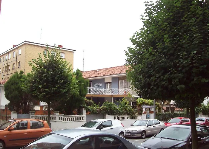 Pensión Los Pinos Gijón