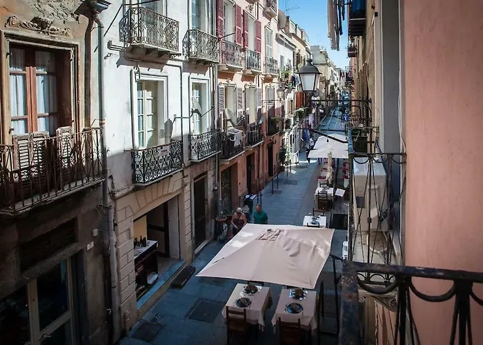 Appartamento : Apartment Cavour 68