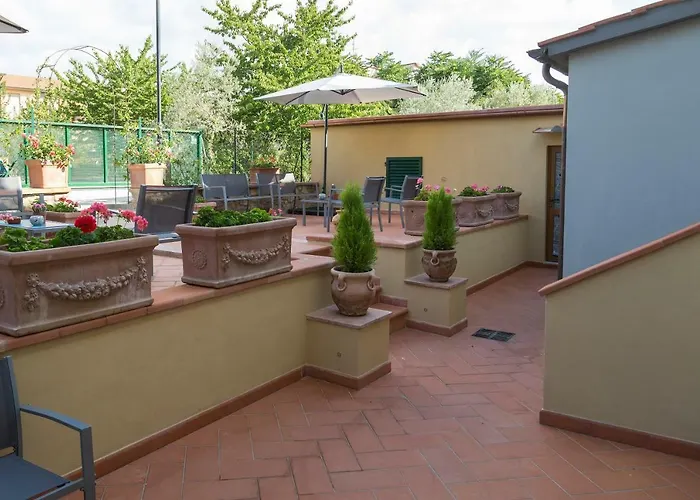 Via Naldini N 61