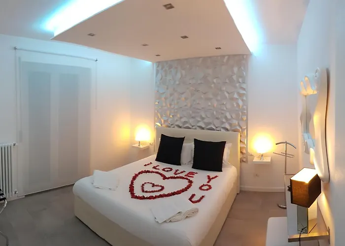 Diamond Suite