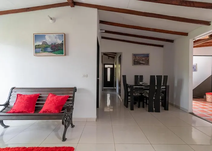 Campo Valdes Park Hostel