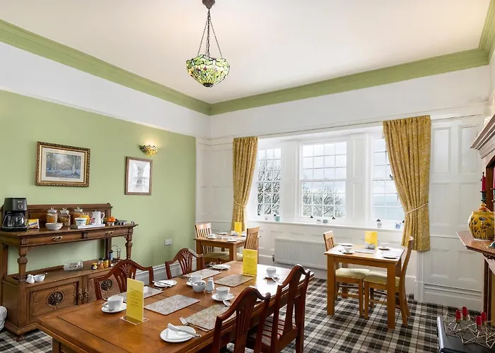 Crown Lodge