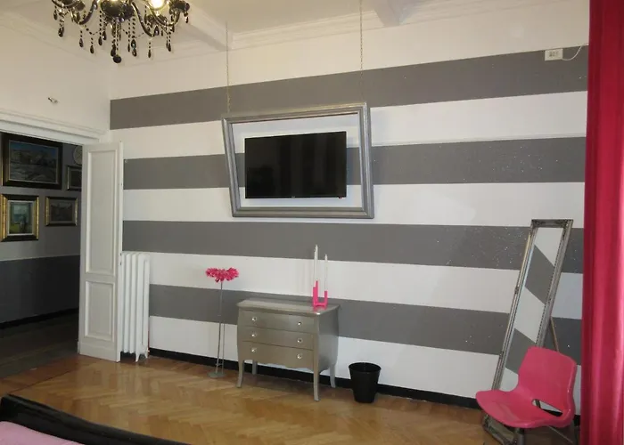  Doria House 23