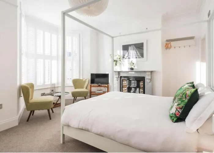 Cliftonville Townhouse