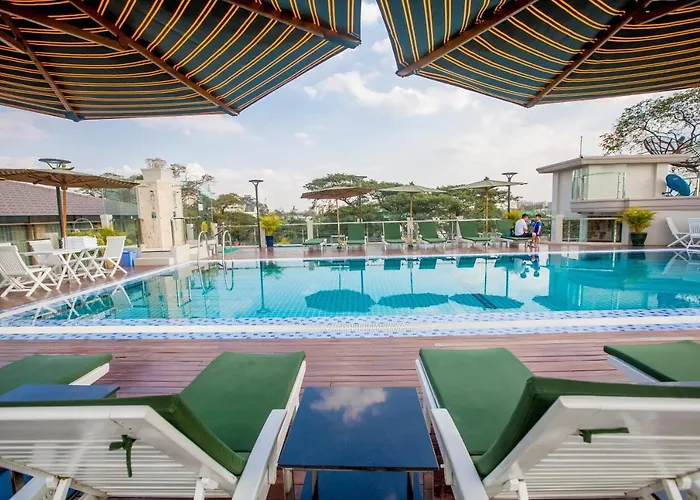 Prestige Residences At Golden Valley By Grand United Hospitality